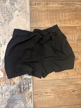 Simply Styled Black High-Waist Tie-Belt Shorts